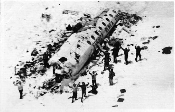 andes flight disaster01
