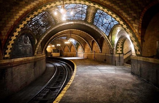 subway station