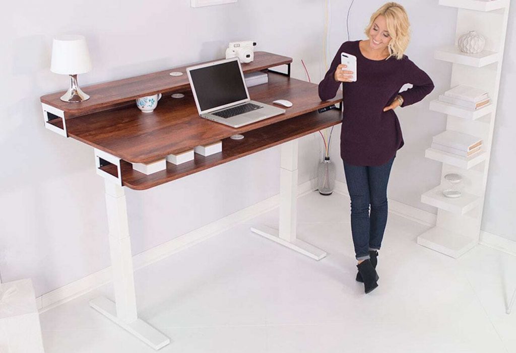 5 Reasons Standing Desks Are More Beneficial Than Normal Desks Weird Worm