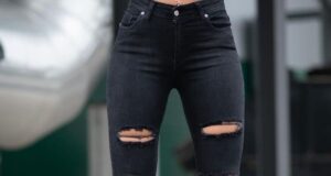 Why Black Denim Is the Must-Have Trend