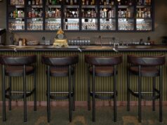 Commercial Restaurant Bar Stools Designed for High-Volume Use Restaurant Bar Stools